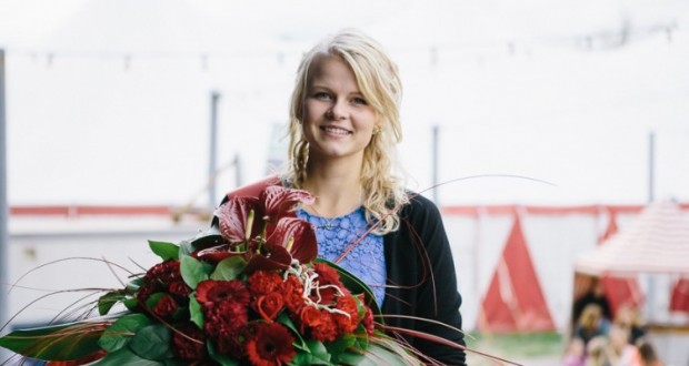 Hvem vover piger til salg Hvem vover piger til salg